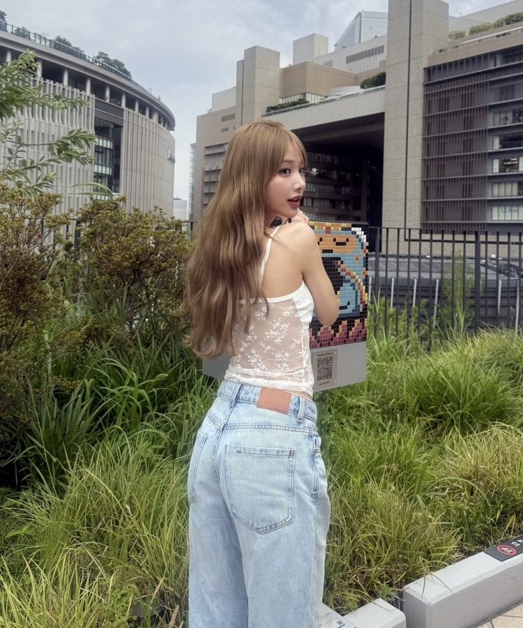 시스루 플라워 레이스 뷔스티에 캐미솔 화이트