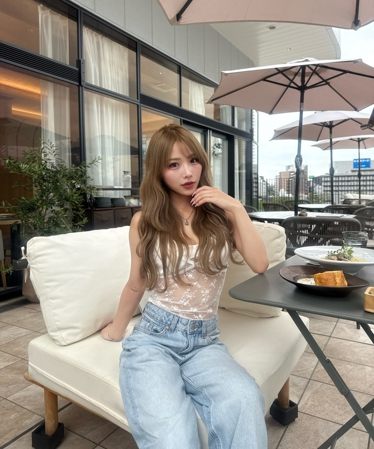 시스루 플라워 레이스 뷔스티에 캐미솔 화이트
