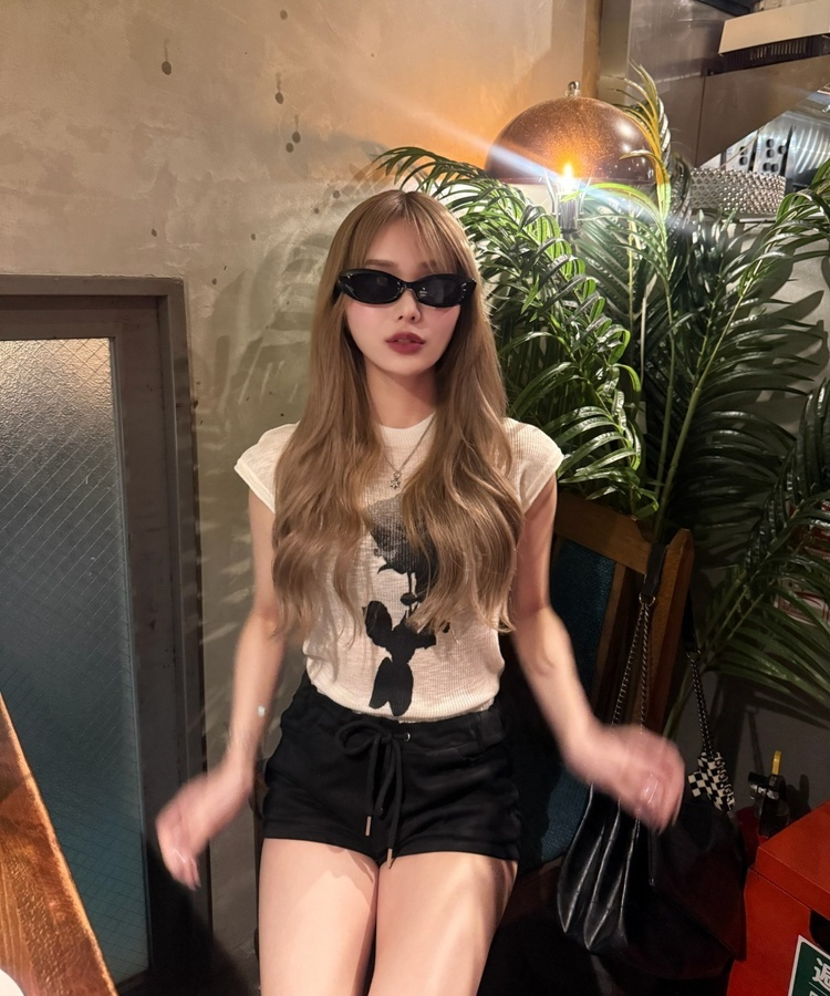 레이어드 로우웨스트 숏팬츠 블랙