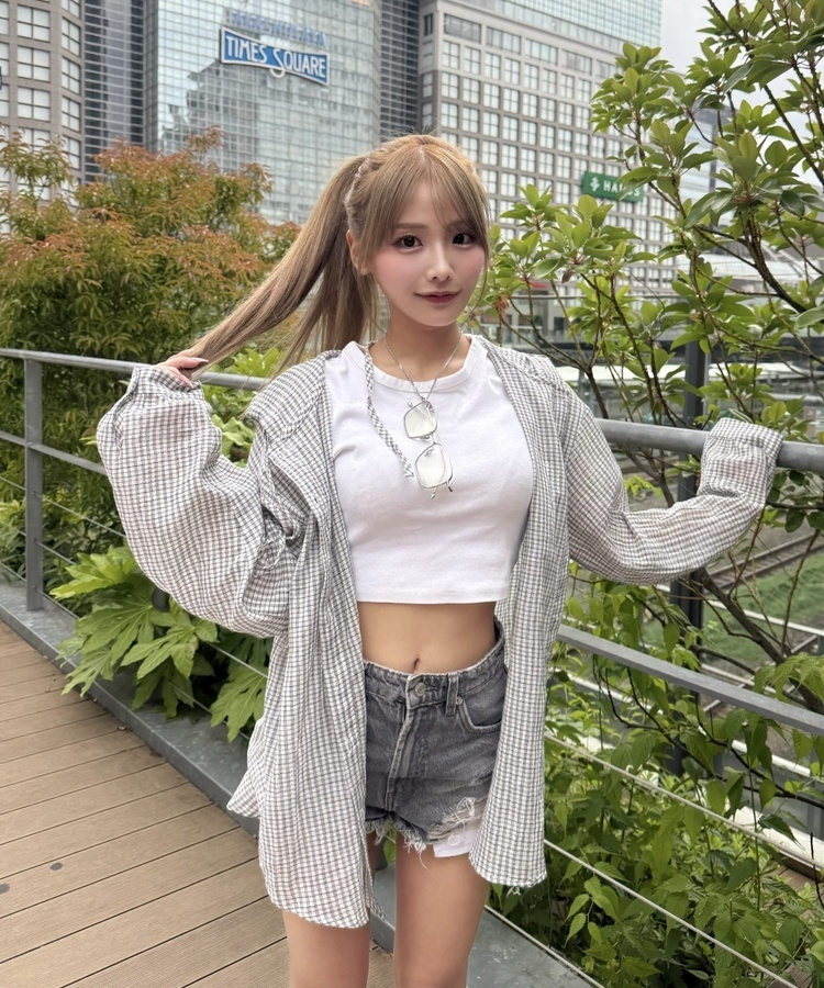 체크 후드 오버핏 셔츠 그레이
