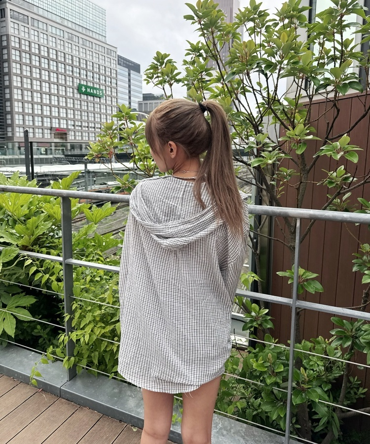 체크 후드 오버핏 셔츠 그레이