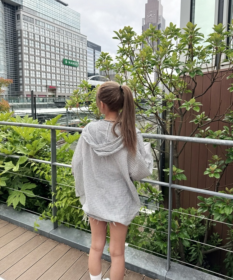 체크 후드 오버핏 셔츠 그레이