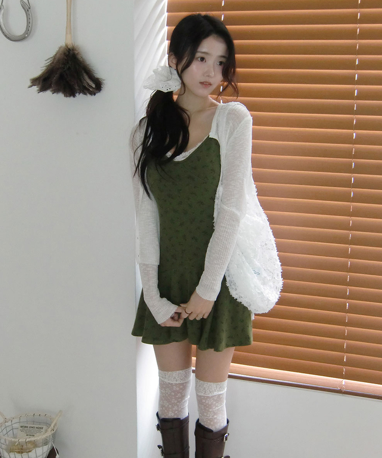 小花柄フレアノースリーブワンピース KHAKI