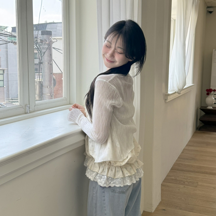 フラワーシャーリングレースキャミソール BEIGE