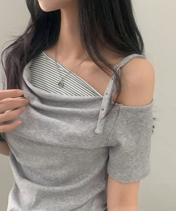 모리 언발 오프숄더 드레이프 스트라이프 옆셔링 반팔티셔츠 4color 그레이