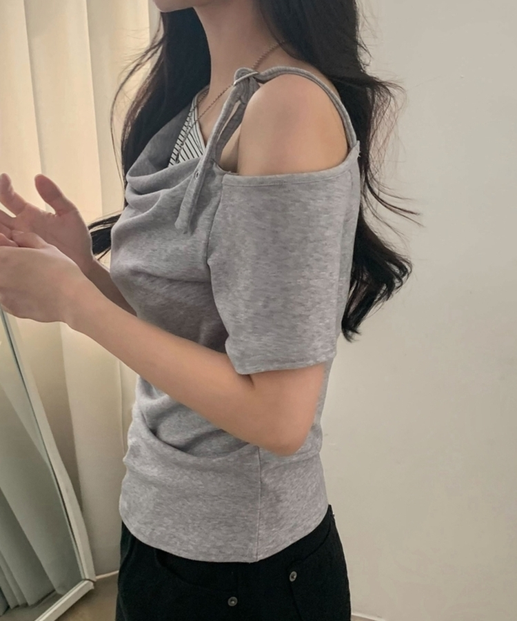 모리 언발 오프숄더 드레이프 스트라이프 옆셔링 반팔티셔츠 4color 그레이
