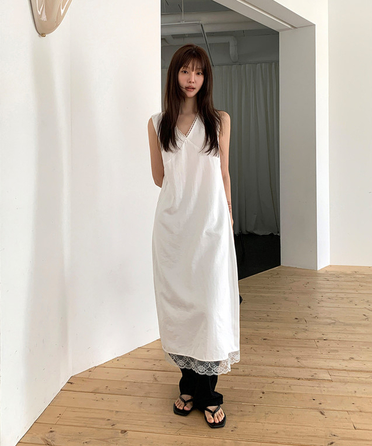 ノースリーブレースロングワンピース IVORY
