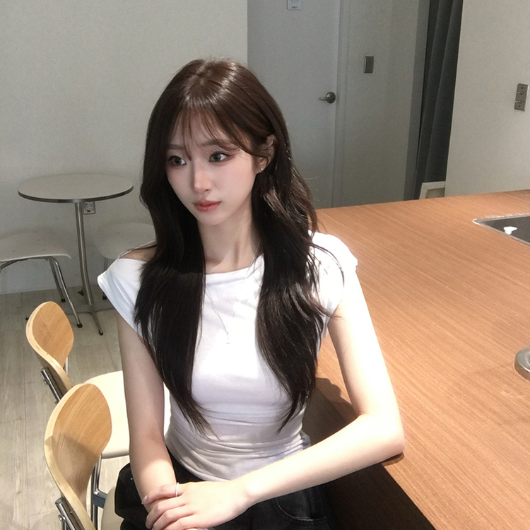멜팅 드레이프 여름 민소매 슬림핏 반팔 티셔츠 슬림핏 블라우스 결혼식 코디 하객룩 상의 언발란스 나시 반팔티 4color 아이보리