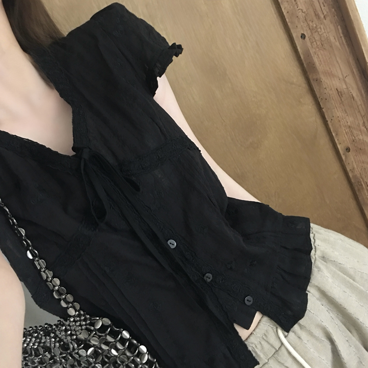 レースフラワー刺繍ブラウス BLACK