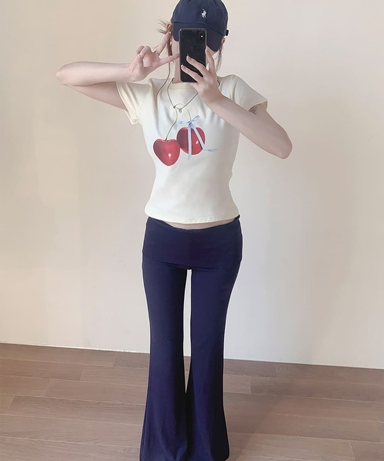 チェリープリントスリムTシャツ(5color) BUTTER