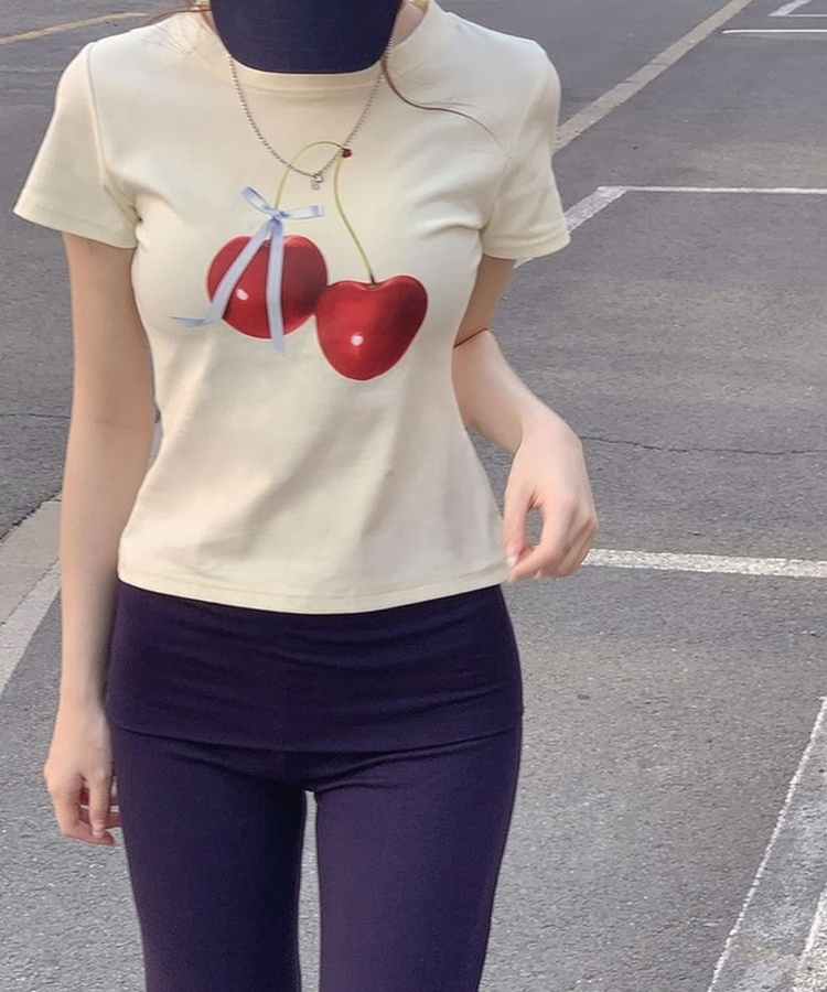 チェリープリントスリムTシャツ(5color) BUTTER