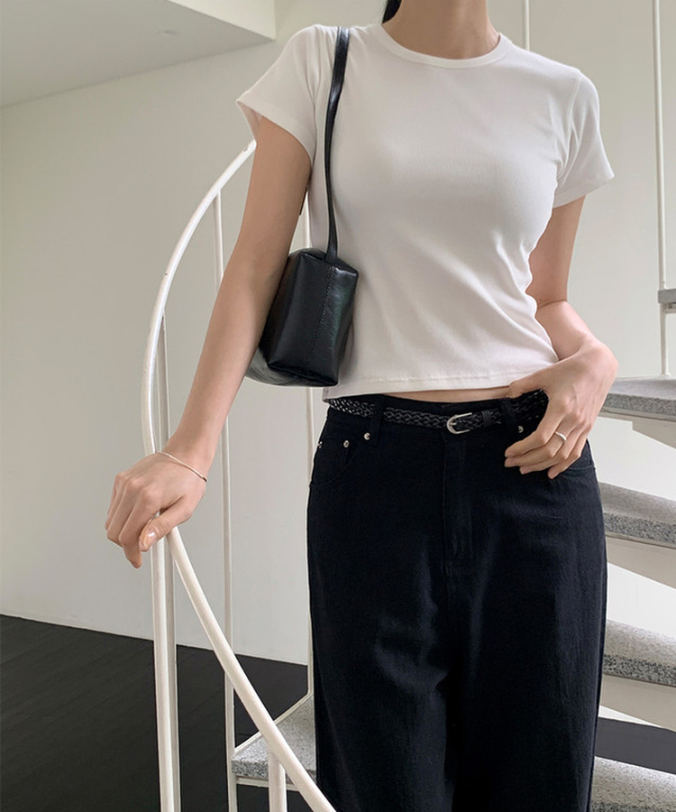 リブスリムセミクロップTシャツ IVORY