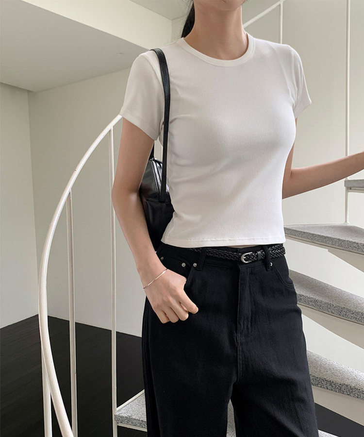 リブスリムセミクロップTシャツ IVORY