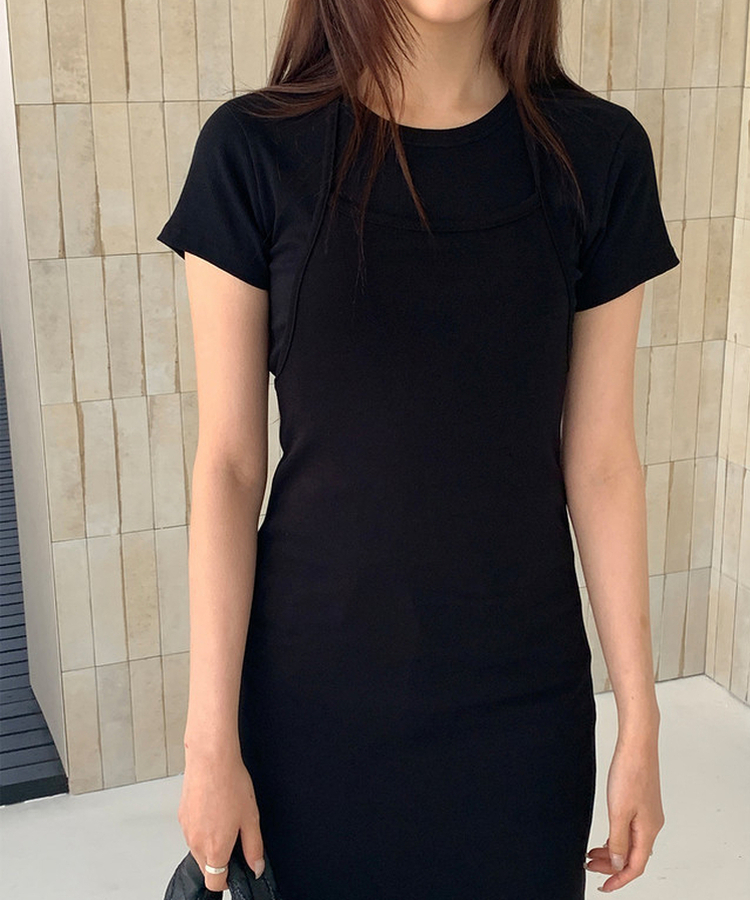 リブスリムセミクロップTシャツ BLACK