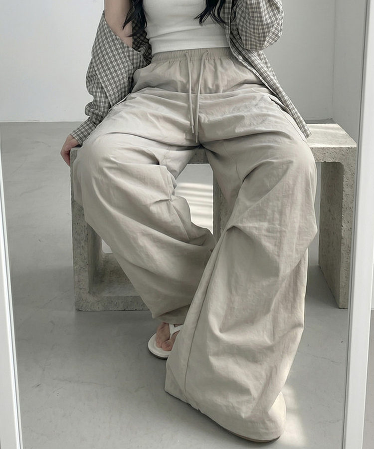 【丈別】バンディングパラシュートパンツ LIGHT BEIGE