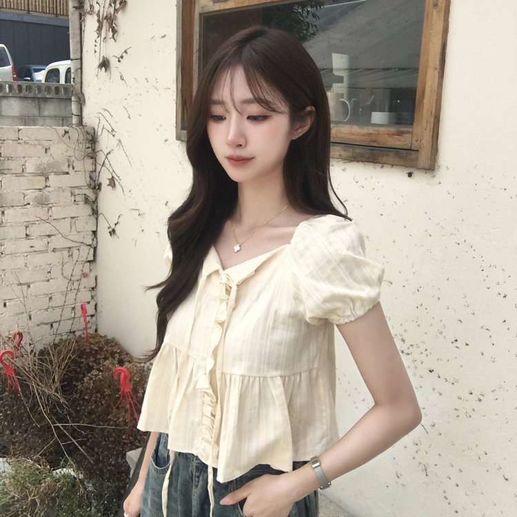 크리밍 프릴 리본 펀칭 여름 반팔 블라우스 세미 크롭 데일리 상의 스트링 셔링 셔츠 하객룩 퍼프 잔스트라이프 반팔티 4color 크림