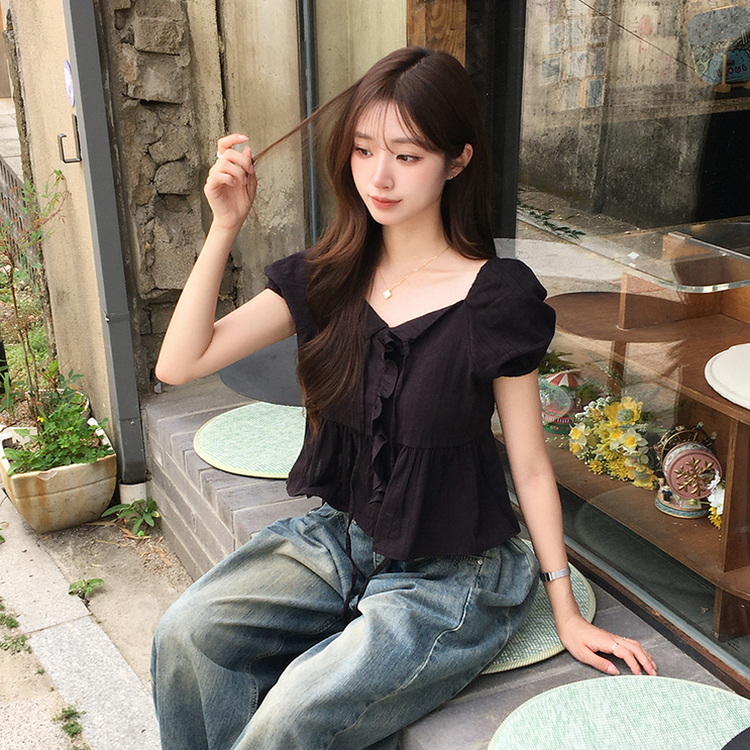 크리밍 프릴 리본 펀칭 여름 반팔 블라우스 세미 크롭 데일리 상의 스트링 셔링 셔츠 하객룩 퍼프 잔스트라이프 반팔티 4color 블랙