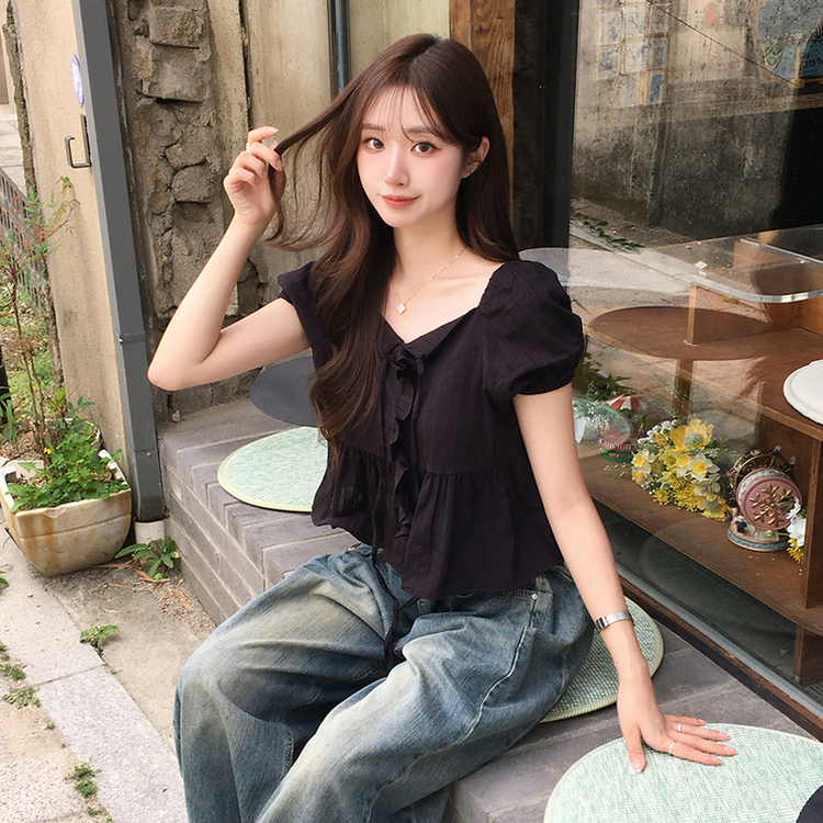 크리밍 프릴 리본 펀칭 여름 반팔 블라우스 세미 크롭 데일리 상의 스트링 셔링 셔츠 하객룩 퍼프 잔스트라이프 반팔티 4color 블랙