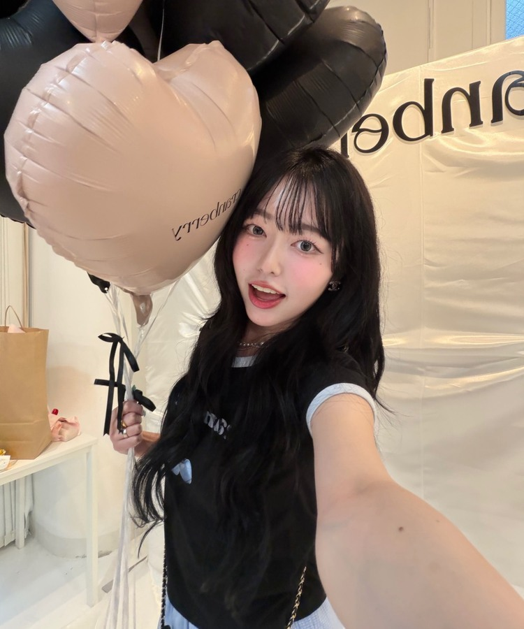 【❤️MADE】체리 배색 반팔 티셔츠 블랙