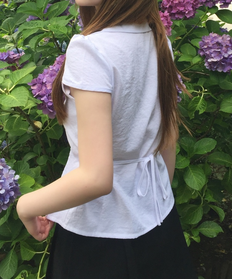 シャーリングスリムクロップシャツ WHITE