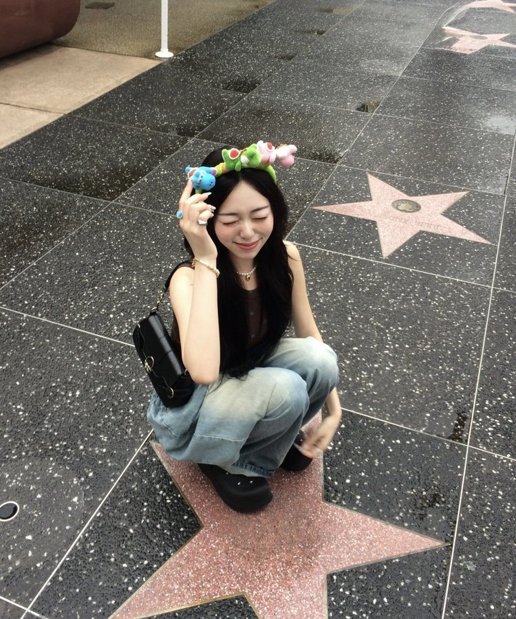 레트로 도트 민소매 브라운