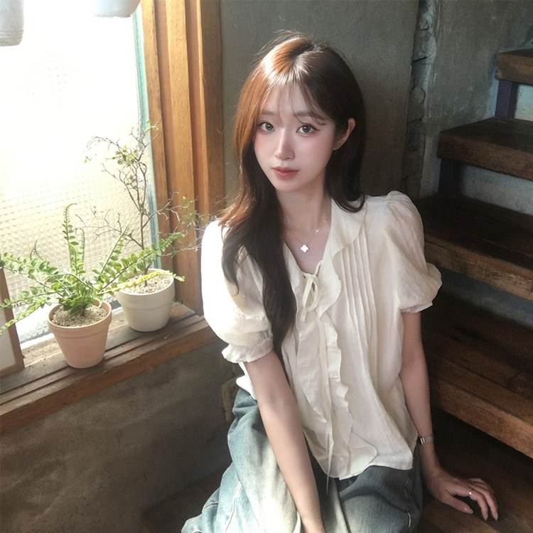 비쥬 여름 프릴 루즈핏 반팔 블라우스 오버핏 스트랩 셔링 셔츠 데일리 리본 밴딩 상의 하객룩 결혼식코디 4color 베이지
