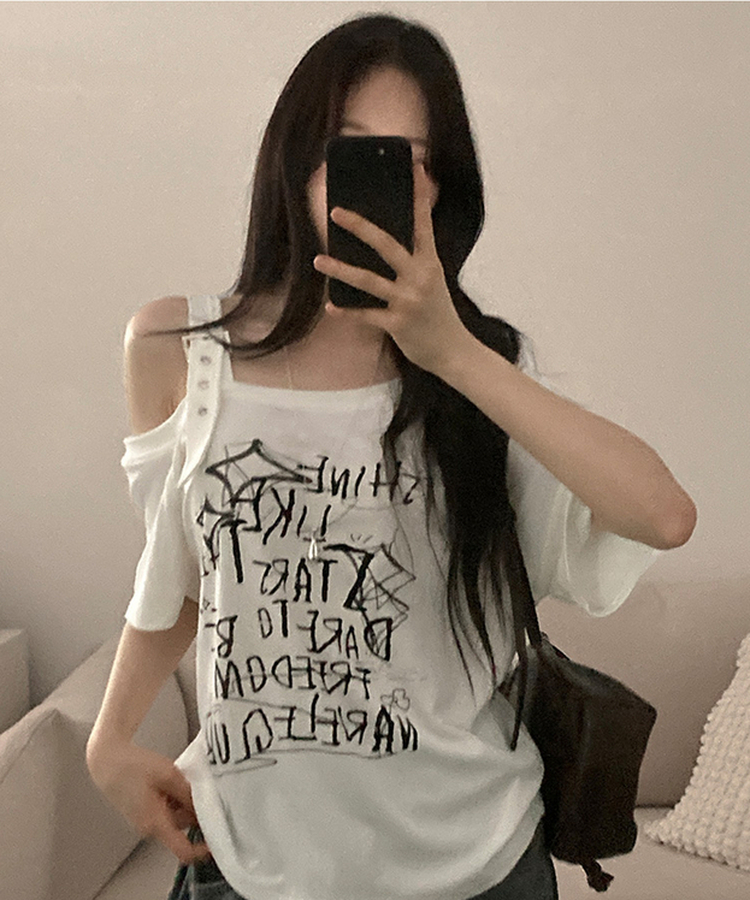 파이더 레터링 언발 버클 벨트 루즈핏 오프 반팔 티셔츠 아이보리