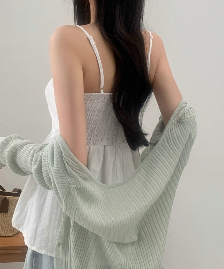 프릴 펀칭 레이스 리본나시 블라우스 화이트