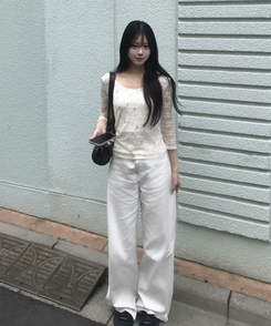 잔꽃 레이스 7부 티셔츠