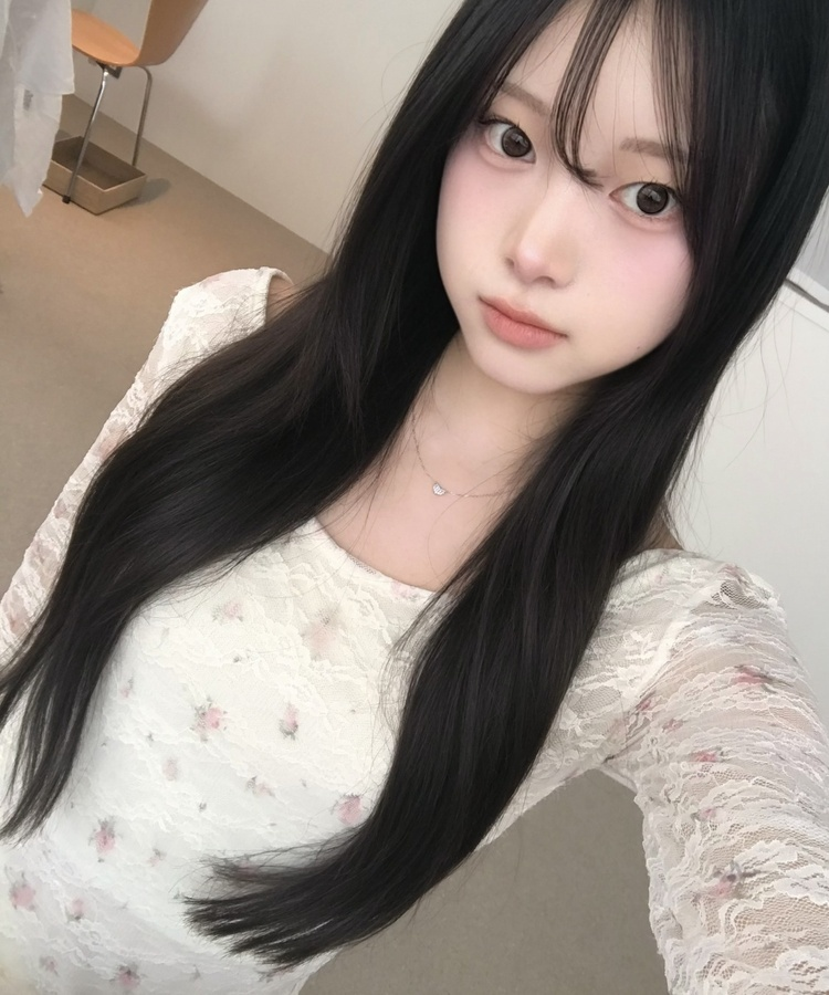 잔꽃 레이스 7부 티셔츠 베이지