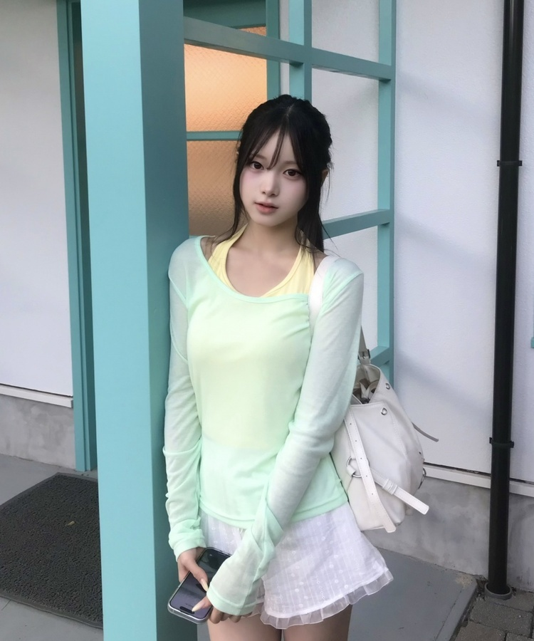 【SET】홀터 나시+ 브이넥 시어 긴팔 탑 민트