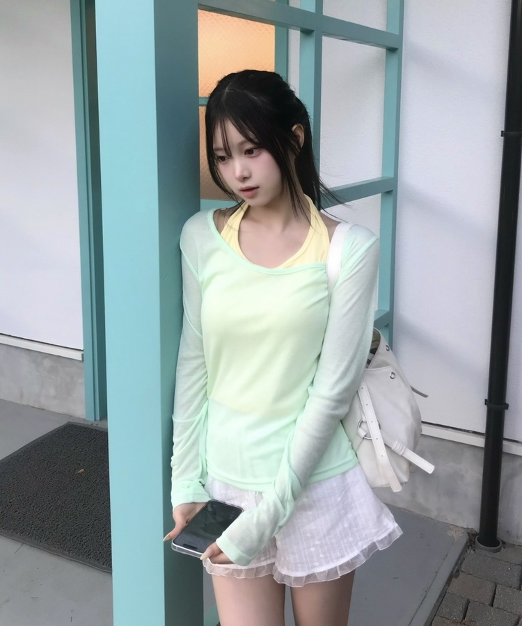 【SET】홀터 나시+ 브이넥 시어 긴팔 탑 민트