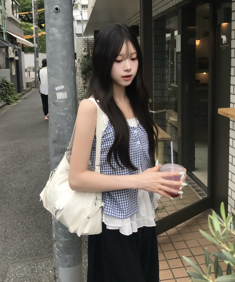 체크 프릴 레이어드 나시 블라우스 아쿠아블루