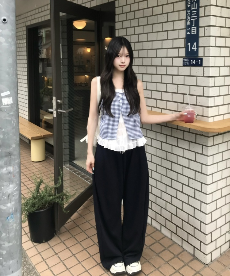 체크 프릴 레이어드 나시 블라우스 아쿠아블루