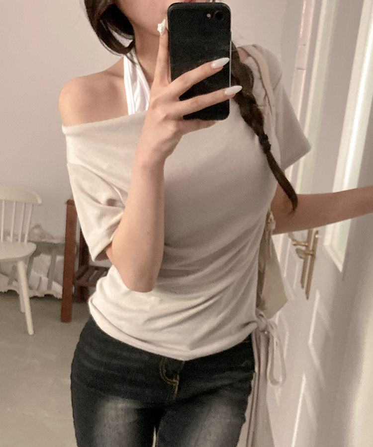 다이아 홀터 레이어드 배색 매듭 드레이프 반팔 티셔츠 베이지
