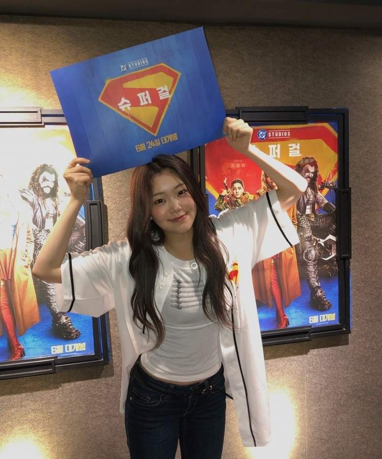 나폴레옹 버튼 포인트 반팔 티셔츠 화이트