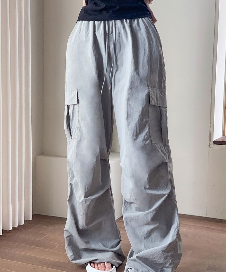 【丈別】パラシュートナイロンストリングジョガーパンツ LIGHT GRAY
