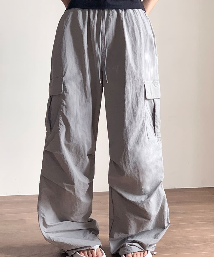 【丈別】パラシュートナイロンストリングジョガーパンツ LIGHT GRAY