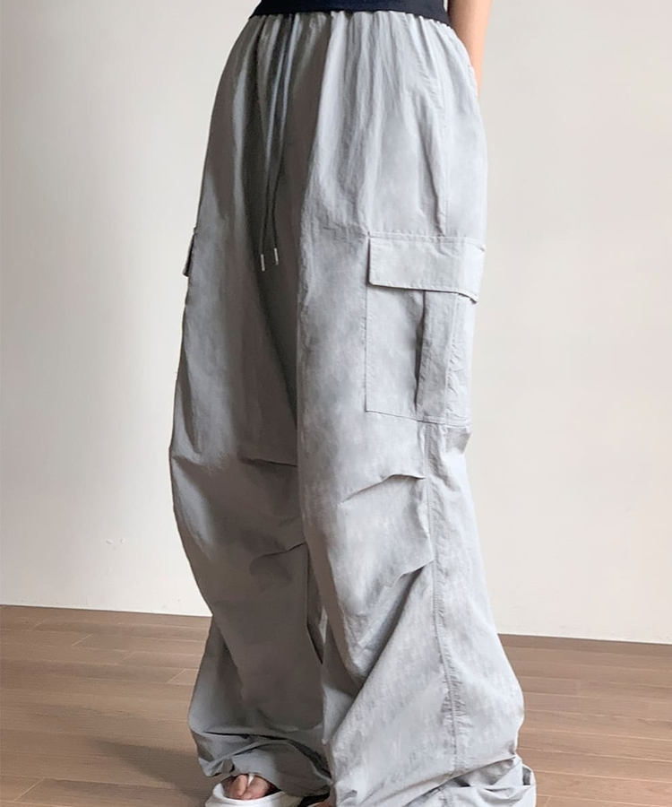 【丈別】パラシュートナイロンストリングジョガーパンツ LIGHT GRAY