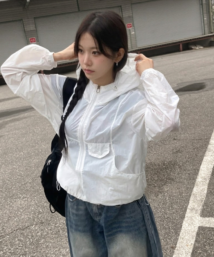 장마철 준비 윈드 포켓 나일론 바람막이 화이트