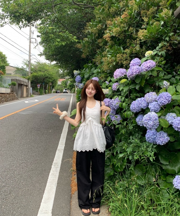 リベットピンタックセミワイドパンツ BLACK
