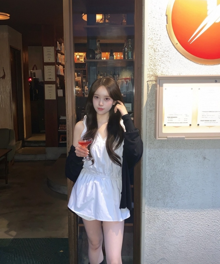 프릴 나시 미니 원피스 화이트