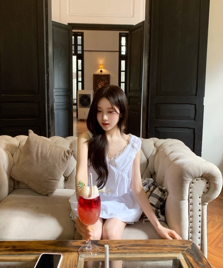 프릴 나시 미니 원피스 화이트