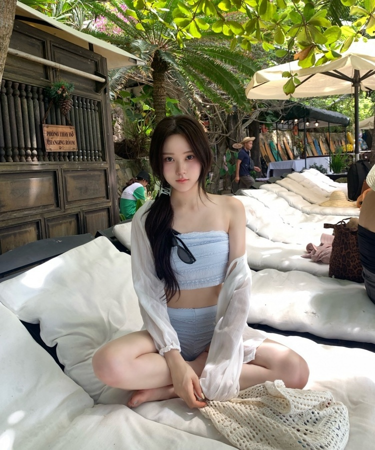 퀸시 튜브탑 팬츠 비키니 수영복 소라