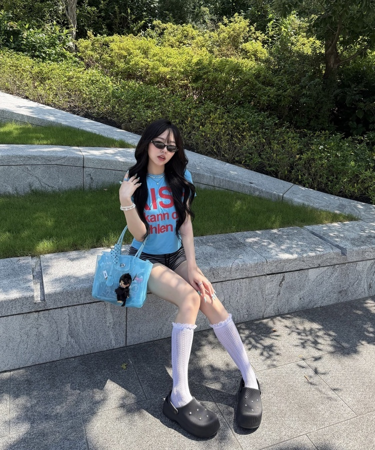 레이스 프릴 삭스 화이트