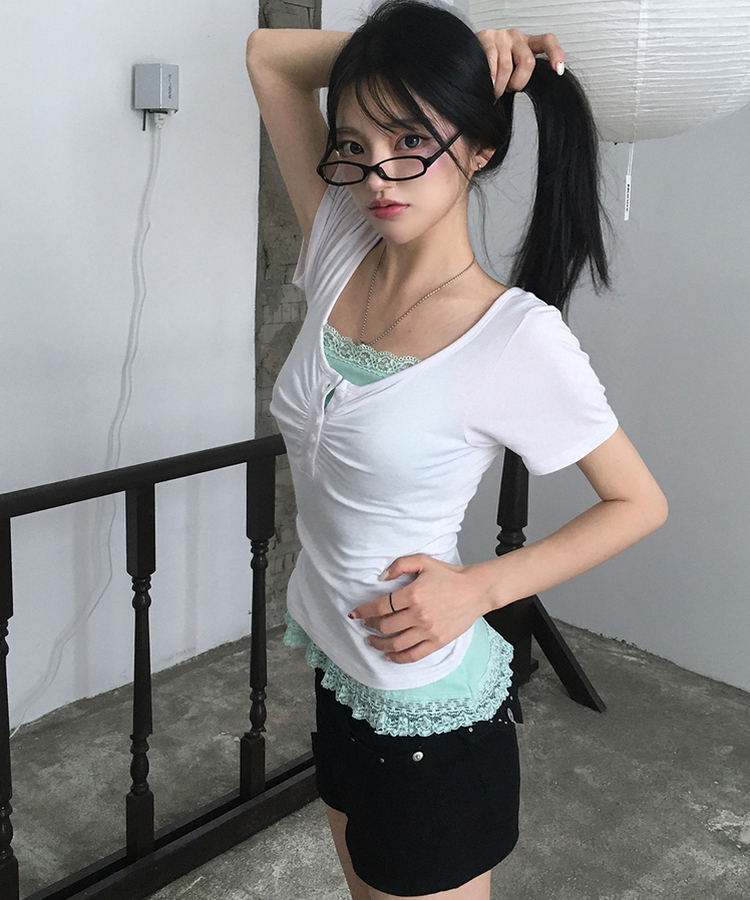 シャーリングボタンVネック半袖Tシャツ WHITE