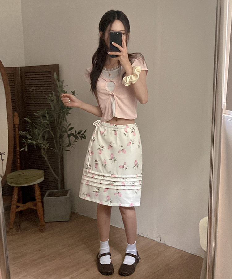 フラワーストリングサテンミディスカート IVORY