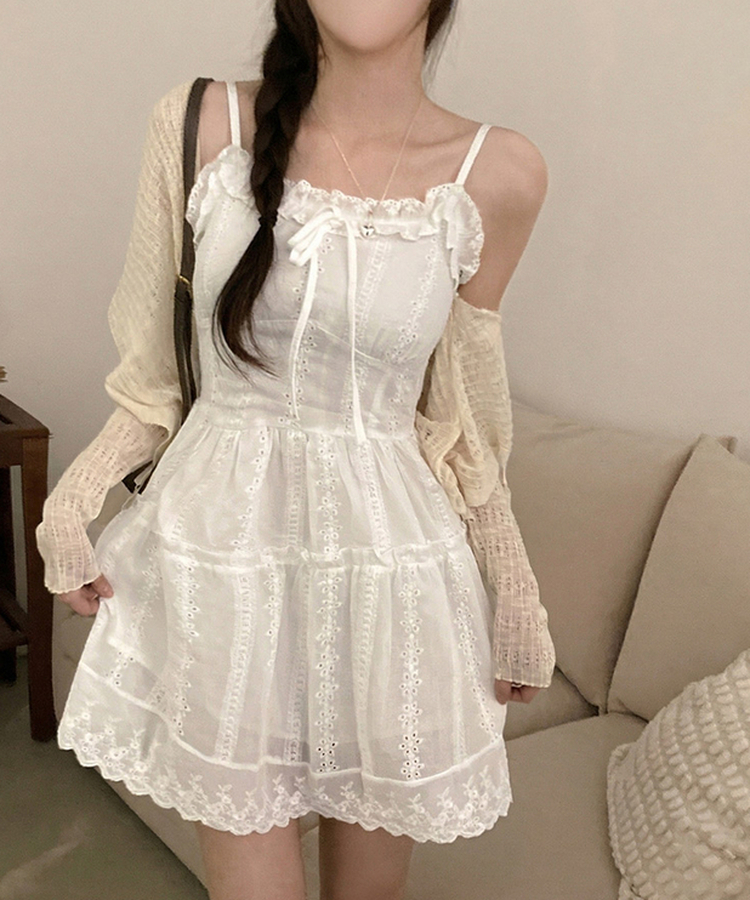 솜사탕 리본끈 시스루 펀칭 크롭 가디건 베이지