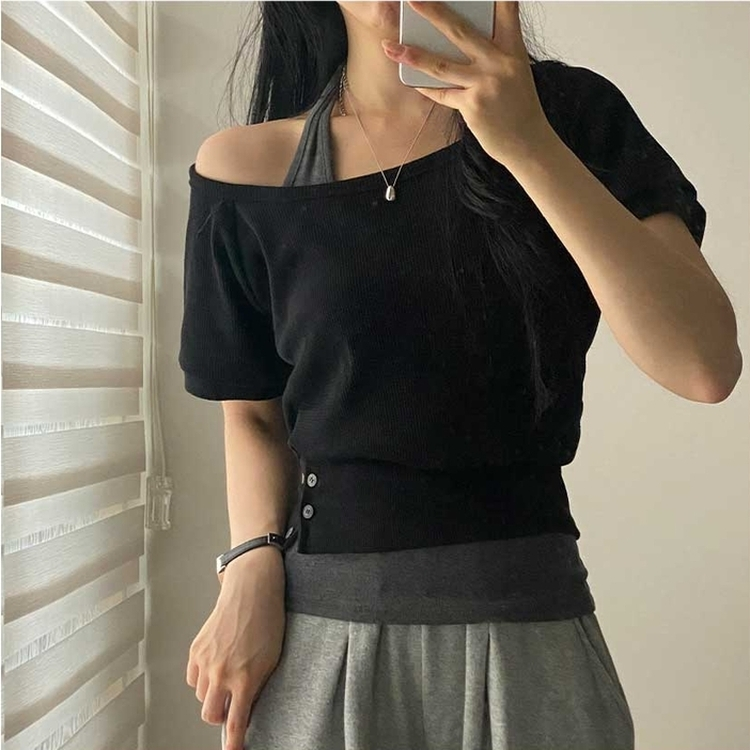 スリムホルターネックオフショル半袖Tシャツ BLACK