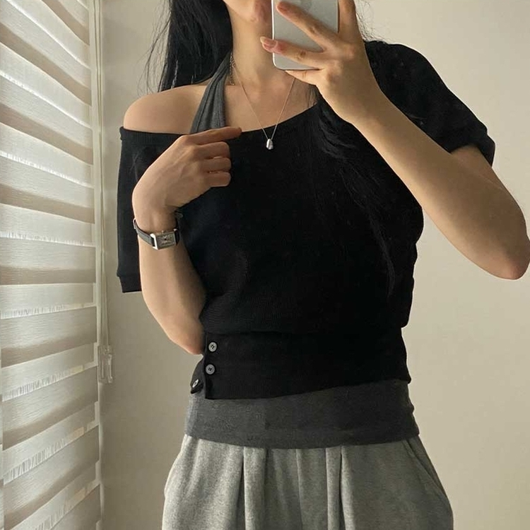 スリムホルターネックオフショル半袖Tシャツ BLACK